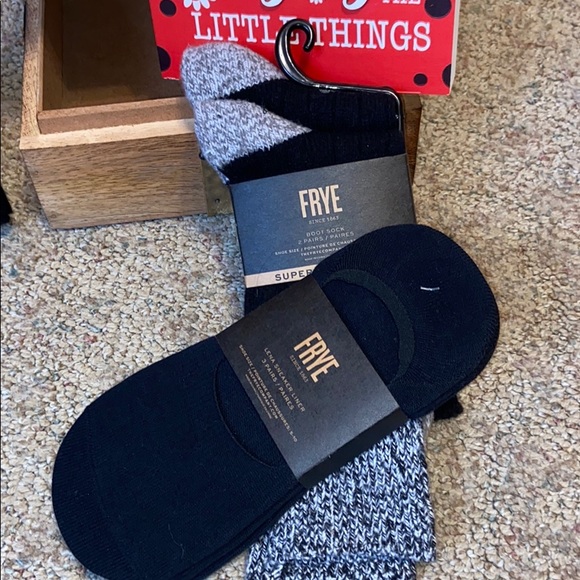🆕 Frye Sock Bundle - Picture 2 of 13